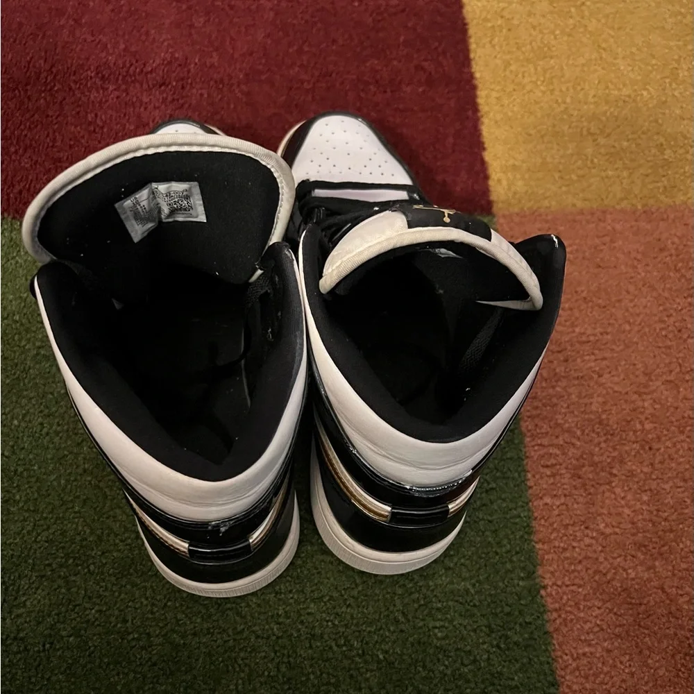 Jordan Black and White High-Top Sneakers - Picture 3 of 5